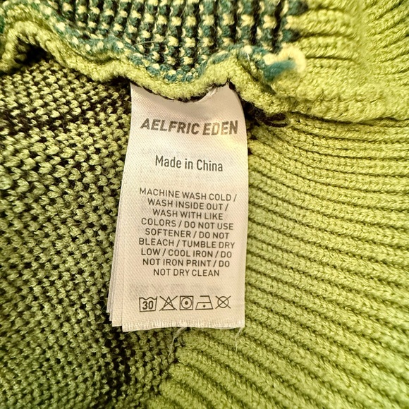 Aelfric Eden Dinosaur Cardigan Sweater Size Small Green - Picture 11 of 11